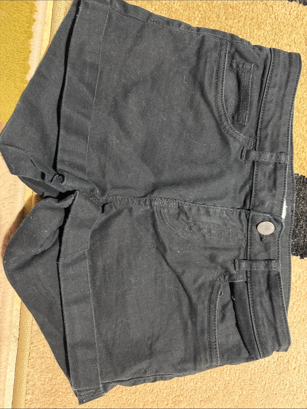 H&M Black Women's Cotton Blend Shorts